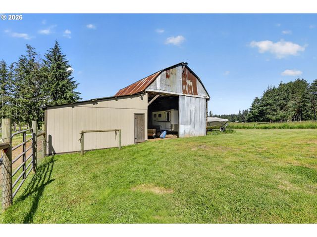 33951 Se COUPLAND Rd, Estacada, OR 97023