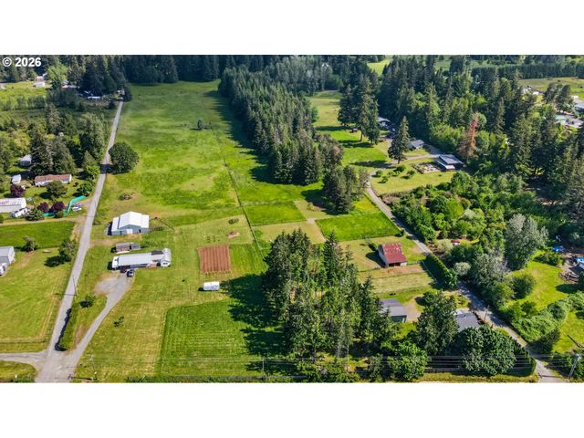 33951 Se COUPLAND Rd, Estacada, OR 97023
