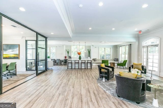 1401 W Paces Ferry Road NW 4111, Atlanta, GA 30327
