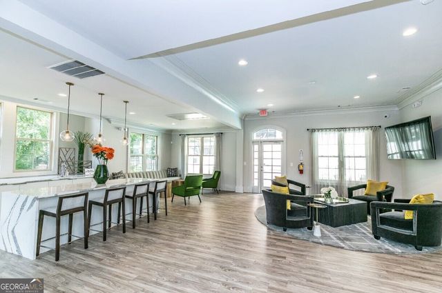 1401 W Paces Ferry Road NW 4111, Atlanta, GA 30327