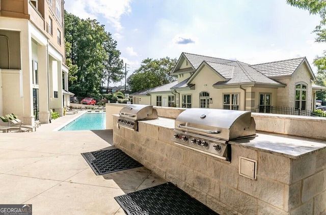 1401 W Paces Ferry Road NW 4111, Atlanta, GA 30327