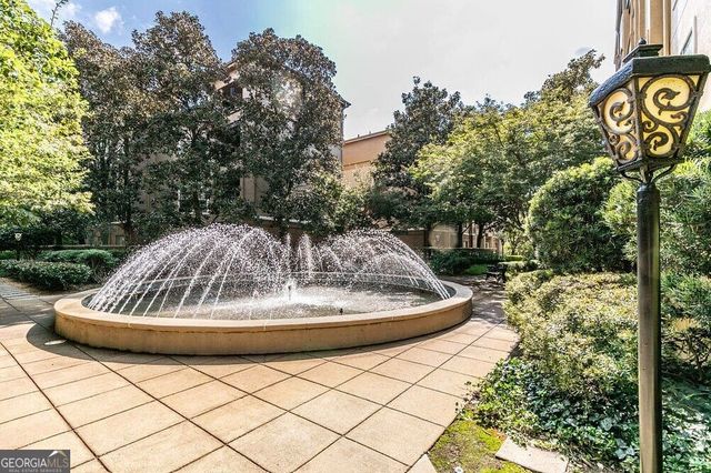1401 W Paces Ferry Road NW 4111, Atlanta, GA 30327