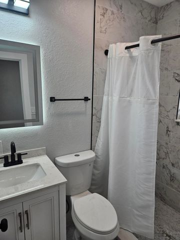 717 Selkirk Street, West Palm Beach, FL 33405