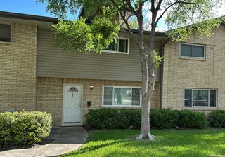 121 W SILVER SANDS DR # 121, San Antonio, TX 78216