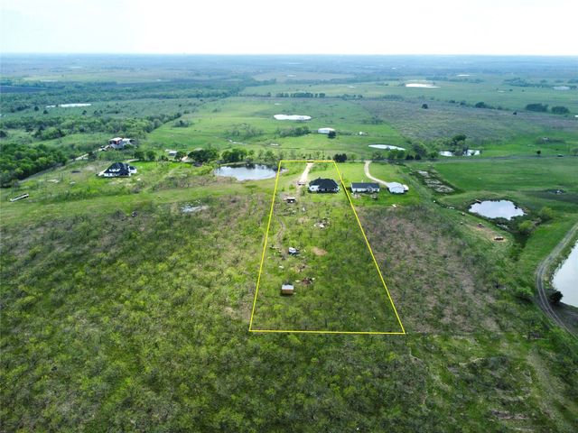 601 Gin Road, Ennis, TX 75119