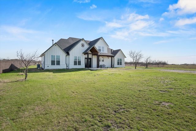 601 Gin Road, Ennis, TX 75119