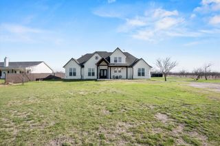 601 Gin Road, Ennis, TX 75119