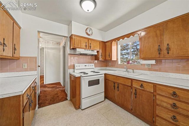 50 N Dartmouth Street, Colorado Springs, CO 80911