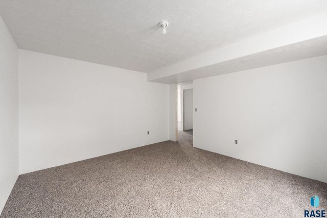 710 Prairieside Trl Trail, Harrisburg, SD 57032
