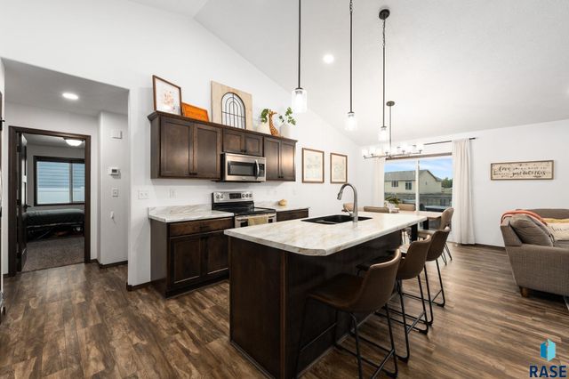 710 Prairieside Trl Trail, Harrisburg, SD 57032