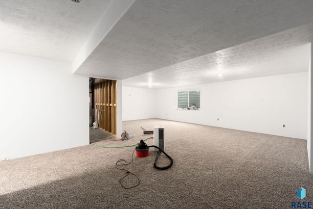 710 Prairieside Trl Trail, Harrisburg, SD 57032