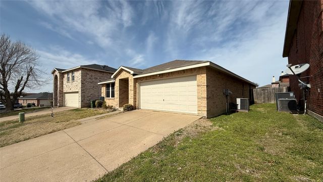 603 Ambarella Street, Arlington, TX 76002