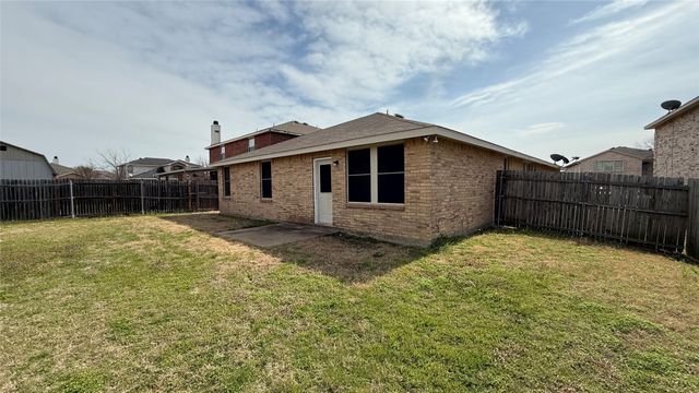 603 Ambarella Street, Arlington, TX 76002