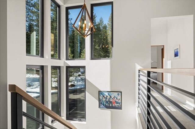 11115 Parkland Drive, Truckee, CA 96161