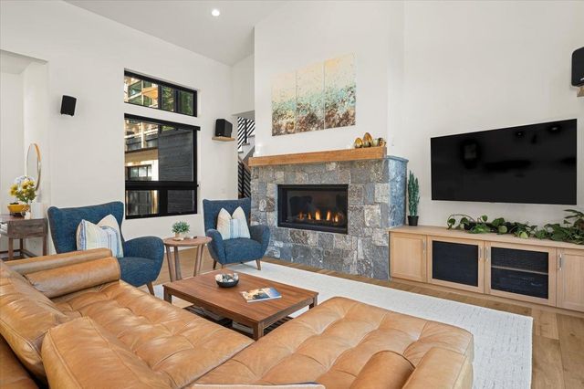 11115 Parkland Drive, Truckee, CA 96161