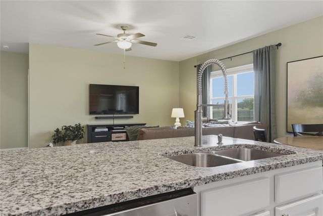 1261 Round Leaf Road, Edmond, OK 73034