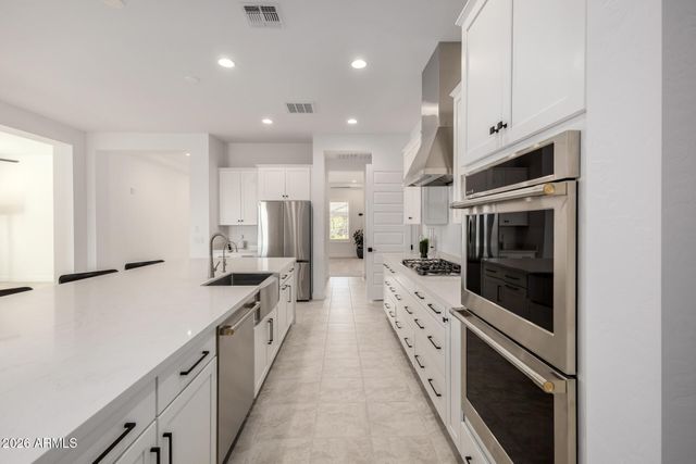 19084 E CALEDONIA Drive, Queen Creek, AZ 85142