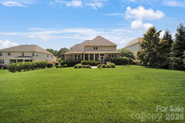 105 Highclere Drive, Waxhaw, NC 28173