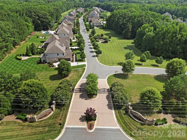 105 Highclere Drive, Waxhaw, NC 28173