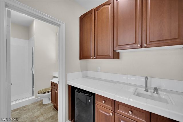 7566 Mezzanine View Avenue, Las Vegas, NV 89178