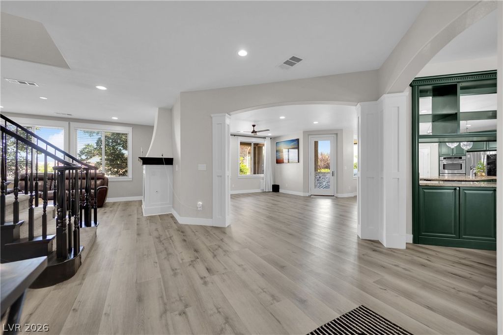 7566 Mezzanine View Avenue, Las Vegas, NV 89178 — photo 4