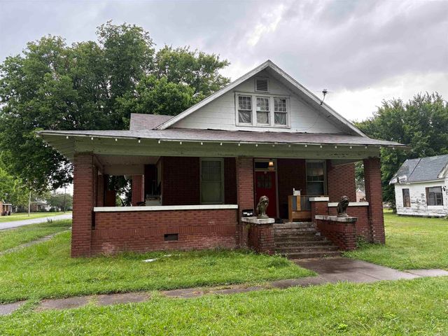 101 NE 4th, England, AR 72046