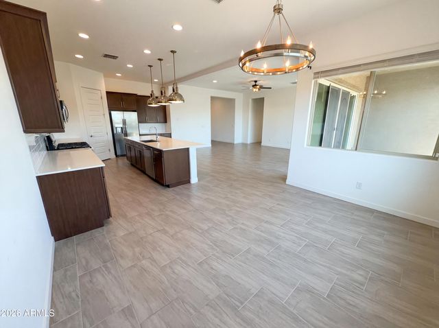 4411 N 93RD Drive, Phoenix, AZ 85037