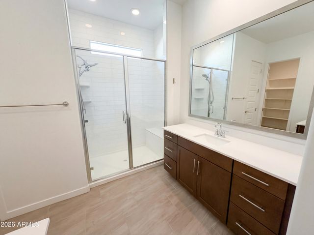 4411 N 93RD Drive, Phoenix, AZ 85037