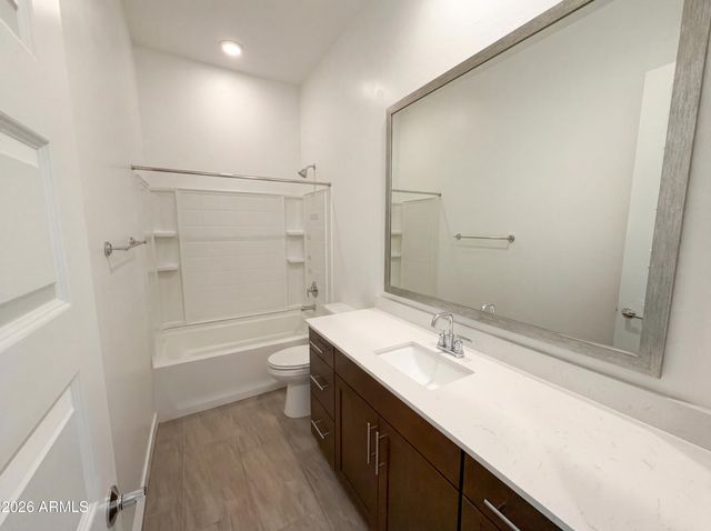 4411 N 93RD Drive, Phoenix, AZ 85037