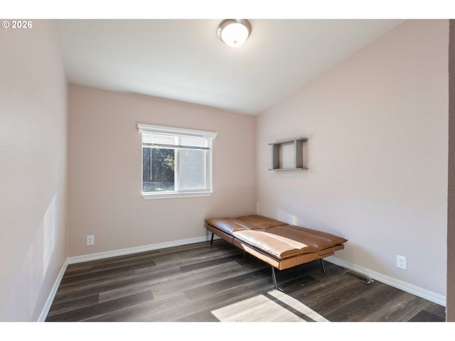 66017 N BAY Rd, North Bend, OR 97459