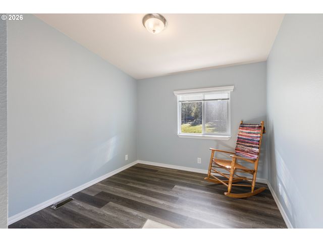 66017 N BAY Rd, North Bend, OR 97459