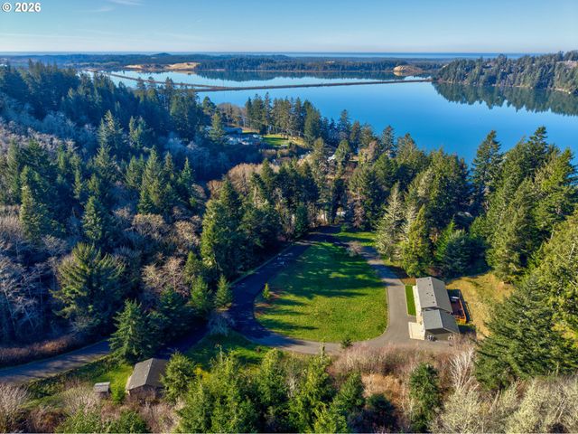 66017 N BAY Rd, North Bend, OR 97459