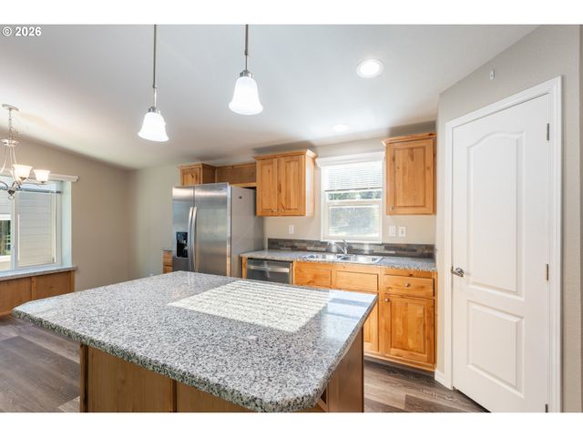 66017 N BAY Rd, North Bend, OR 97459