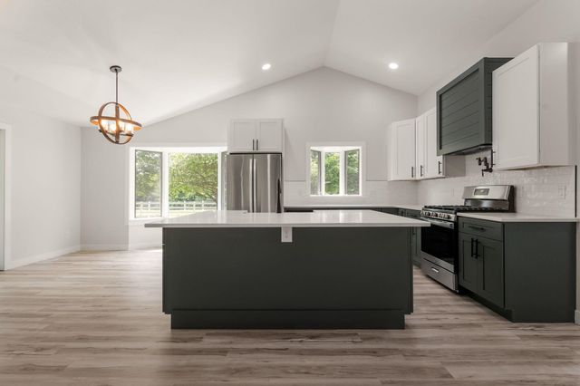 21014 County road 20 Road, Goshen, IN 46528