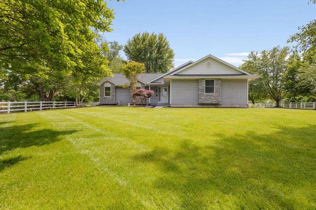 21014 County road 20 Road, Goshen, IN 46528