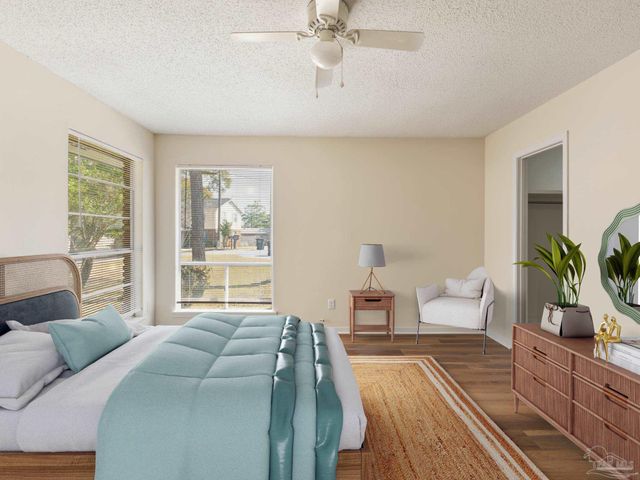 5731 Langley Ct, Pensacola, FL 32504