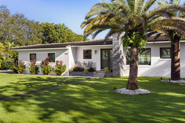 07325 SW 102nd St, Pinecrest, FL 33156