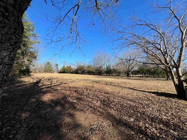 xxx E Main Street, Ash Flat, AR 72513