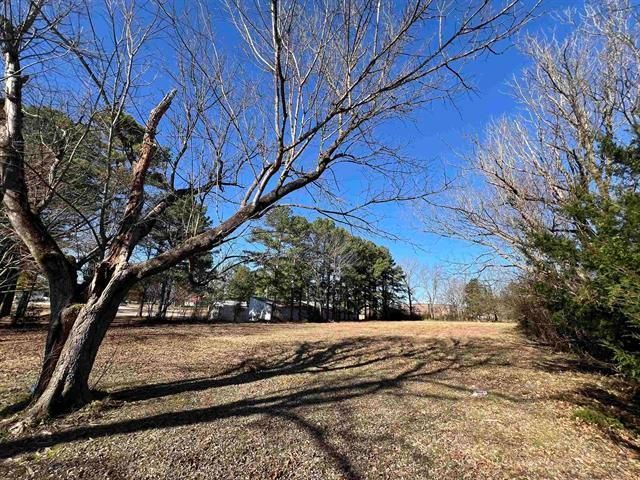 xxx E Main Street, Ash Flat, AR 72513