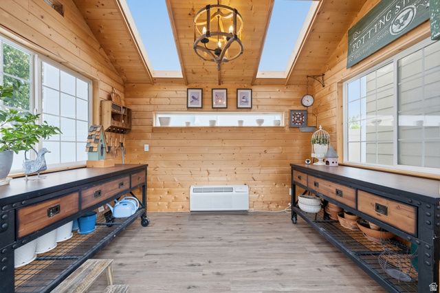 9496 S DUNBAR CIR, South Jordan, UT 84095