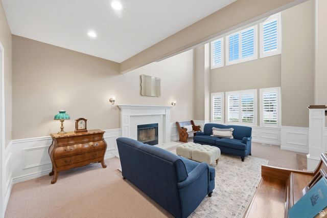 9496 S DUNBAR CIR, South Jordan, UT 84095