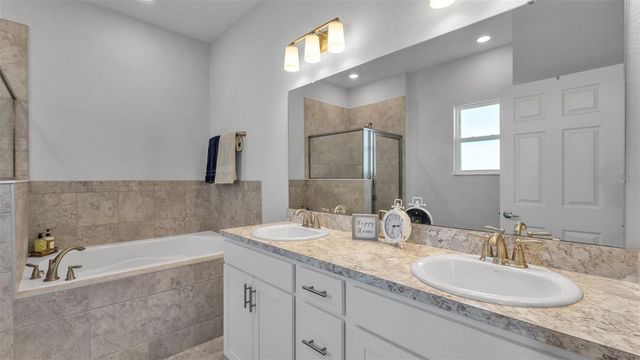 5809 CHRISTIANSEN COURT, Lakeland, FL 33812