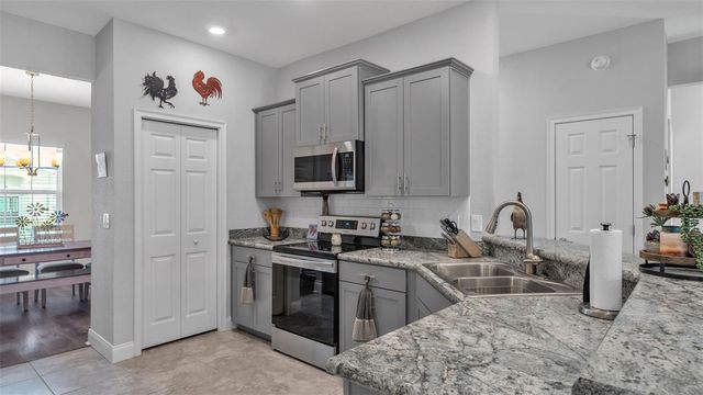 5809 CHRISTIANSEN COURT, Lakeland, FL 33812