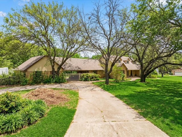 1406 Braewood Place, Duncanville, TX 75137