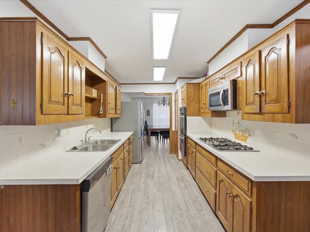 1406 Braewood Place, Duncanville, TX 75137