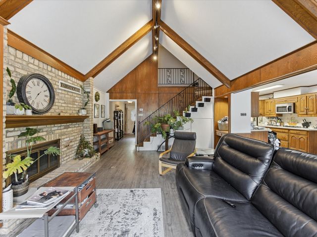 1406 Braewood Place, Duncanville, TX 75137