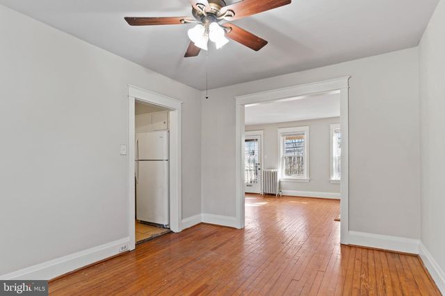 1424 MARKET ST, Camp Hill, PA 17011