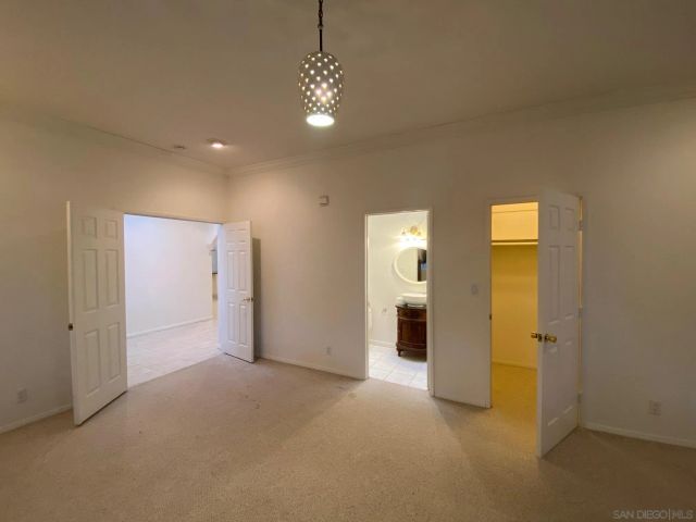 9516 Larrabee Ave, San Diego, CA 92123