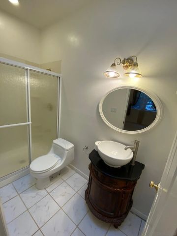 9516 Larrabee Ave, San Diego, CA 92123