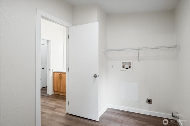 509 NW Clark Avenue, Winlock, WA 98596